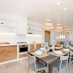 Vila Mediterranean Fora With Sea View Pool *
