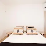 Mediterranean Fora With Sea View Pool וילה